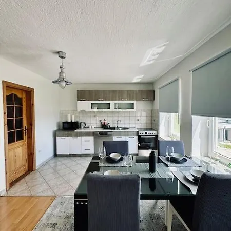 Latice * 托米斯拉夫格拉德